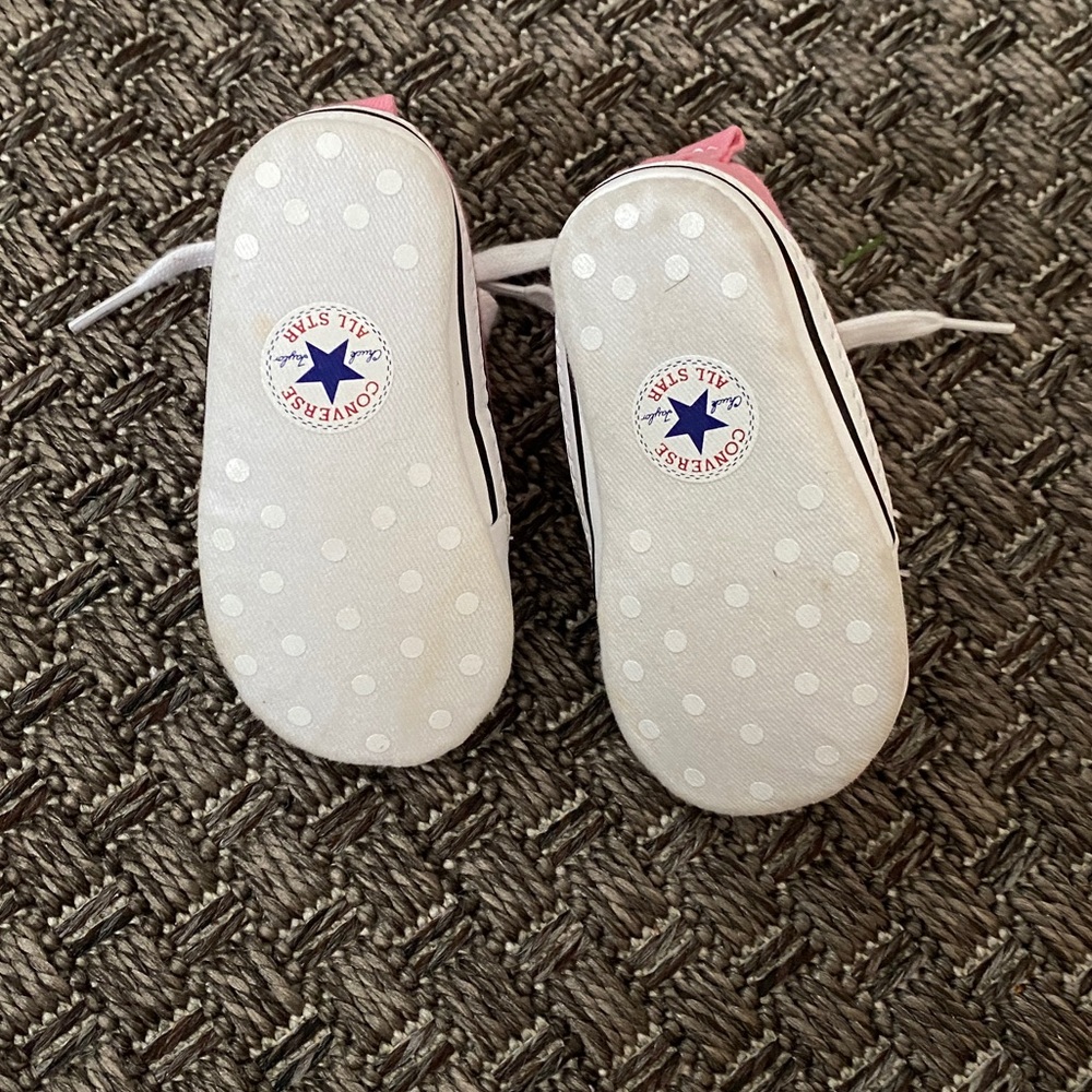 Infant Converse - Picture 2 of 2